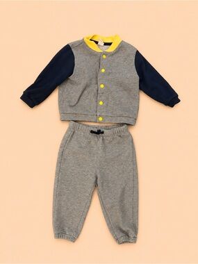 🐻 OLD NAVY TWO PIECE SET